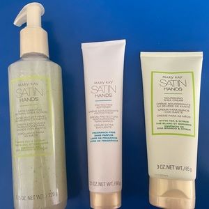 Mary Kay Satin Hands Set